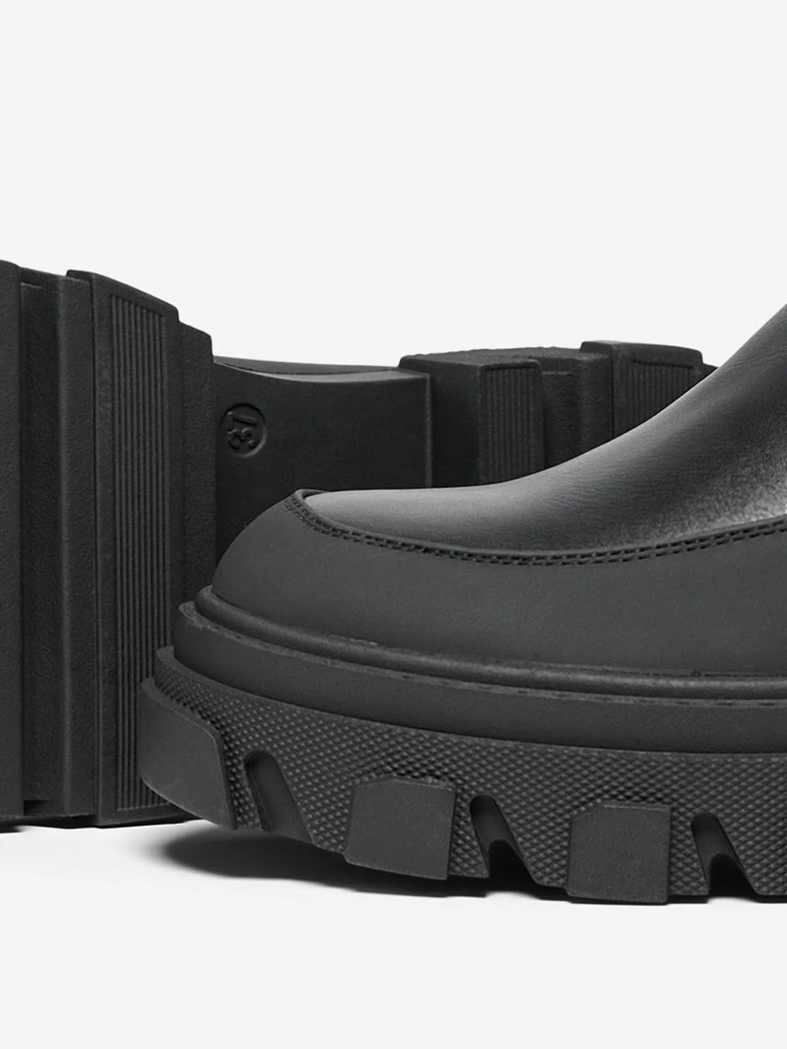 Tola Chunky Boots - Svart