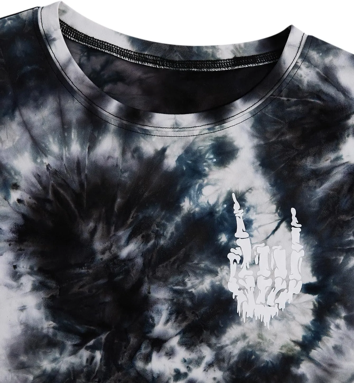 Verdusa Men's Tie Dye Short Sleeve Round Neck Graphic Tee Tops